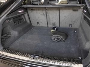 Audi RS Q8 performance 640PS AHK Panorama HuD HD-Matrix