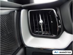Volvo XC60 B5 AWD Plus Black Edition/AHK/FHZ/360°CAM