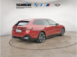 BMW i5 xDrive40 Touring M Sport / NP= 99.150,- / AHK