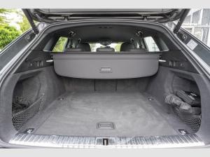 Audi Q8 e-tron 55 S line/Matrix/HuD/22KW/360°/ACC/22Zoll