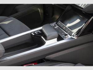 Audi Q8 Sportback 55 S line/Black+/Matrix/AHK/HuD/360°