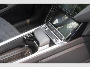 Audi Q8 e-tron 55 S line/Matrix/HuD/22KW/360°/ACC/22Zoll