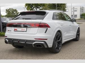 Audi RS Q8 performance Keramik/305km/h/RS-AGA/23Zoll/Pano/360°/Laser/HuD/AHK