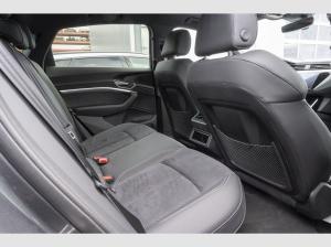 Audi Q8 Sportback 55 S line/Matrix/Pano/AHK/360°/HuD/22Zoll