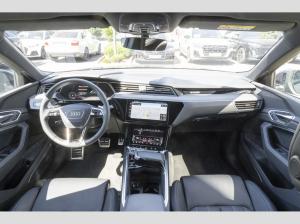 Audi Q8 Sportback 55 S line/Black+/Matrix/Pano/360°/HuD/22kW/22Zoll