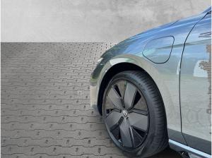 Volkswagen Passat Variant 1,5 TSI eHybrid R-Line AHK+NAVI+