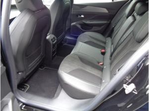 Peugeot 408 HYBRID 145 e-DSC6 GT E- Sitze Alcantara