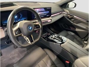 BMW i5 eDrive40 Touring M Sport Driv.Assist.Prof **inkl. Winterräder**
