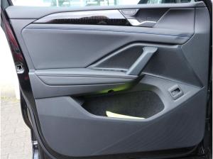 Volkswagen Tiguan R-Line 1,5 l eTSI OPF (150 PS) DSG*AHK*PANORAMA*HARMAN KARDON*STDHZG*