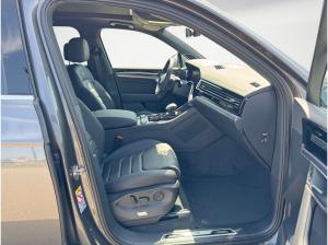 Volkswagen Touareg R-Line 3,0 l V6 TDI SCR 4MOTION SOFORT VERFÜGBAR