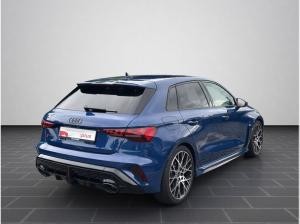 Audi RS3 Sportback *RS-ABGAS*PANO*SONOS*HUD*