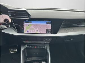 Audi RS3 Sportback *RS-ABGAS*PANO*SONOS*HUD*