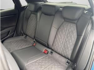 Audi RS3 Sportback *RS-ABGAS*PANO*SONOS*HUD*