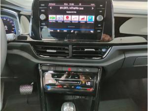 Volkswagen T-Roc Style 2.0 TDI 4MO AHK/Matrix/Nav/RFK/4J.Garantie