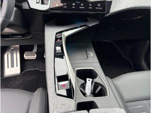 Peugeot 3008 GT Hybrid 145 eDSC SHZ+Winterpaket+ACC+Navi