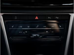 Volkswagen T-Roc 1,0 TSI Life R-Kamera ACC LED NaviMedia Parklenkassist