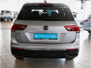 Volkswagen Tiguan Allspace 1,5 TSI DSG Life AHK ACC NaviMedia 7-Sitzer