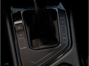 Volkswagen Tiguan Allspace 1,5 TSI DSG Life AHK ACC 7-Sitzer LED NaviMedia 18Zoll