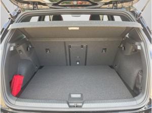 Volkswagen Golf GTI BlackStyle,19"Estoril,Sound,HuD