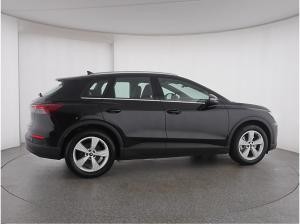 Audi Q4 e-tron 45 V-Cockpit/Navi/AHK/Alu19/R-Kamera