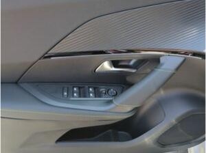 Peugeot 2008 PureTech 130 EAT8 GT **Vorführwagen** sofort verfügbar