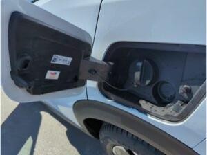 Peugeot 2008 PureTech 130 EAT8 GT **Vorführwagen** sofort verfügbar