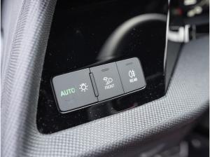 Audi A3 Sportback 40 TFSI e S line Matrix, el. Heckk.