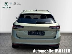 Skoda Superb Combi 2.0 TDI 142 kW 4x4 DSG Selection Allrad HUD AHK Navi digitales Cockpit