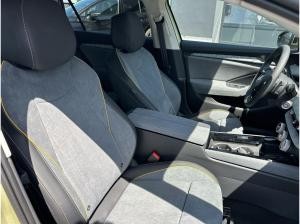 Skoda Superb Combi 2.0 TDI 142 kW 4x4 DSG Selection Allrad HUD AHK Navi digitales Cockpit