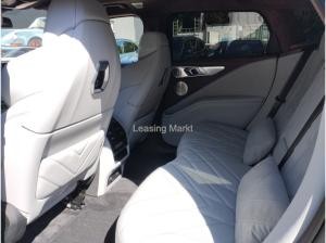 BMW XM 4.4 M Drivers Package