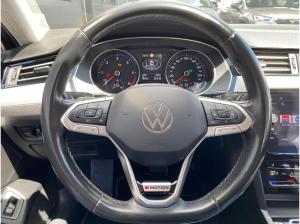 Volkswagen Passat Variant 2.0 TDI DSG 4Motion AHK NAVI RFK