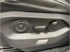 Volkswagen Touareg Elegance 4Motion 3,0 TSI - LED Kamera ACC App-Connect Leichtmetallräder DAB+ SHZ Panorama