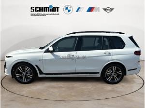 BMW X7 xDrive40i M Sport /NP= 119.680,- / Pano / AHK