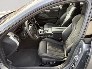 BMW M8 Competition xDrive Gran Coupe / NP= 186.730,-