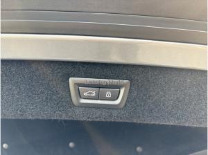 BMW M8 Competition xDrive Gran Coupe / NP= 186.730,-