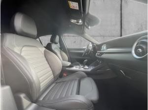 Alfa Romeo Stelvio Veloce Q4 2.2 PDC+KAMERA+CARPLAY+NAVI
