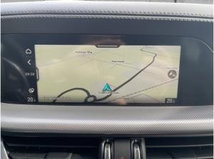 Alfa Romeo Stelvio Veloce Q4 2.2 PDC+KAMERA+CARPLAY+NAVI