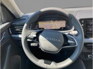 Skoda Kamiq Selection 1,5 TSI DSG AHK SHZ BIS 28.11.25