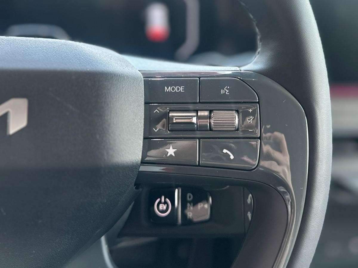 Kia EV9 76,1-kWh-Batterie *V2L*7Sitze*Navi*DigitalKey