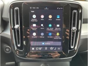 Volvo XC40 B3 Plus Black Edition LED 20LM NAVI H&K FSH