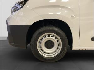 Toyota Proace City 1.5 D4D 100 PS L1 Meister / Hecktüren verglast