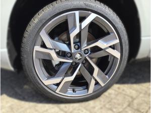 Skoda Karoq 2,0 TDI DSG Sportline CANTON*PANO*AHK*19'*