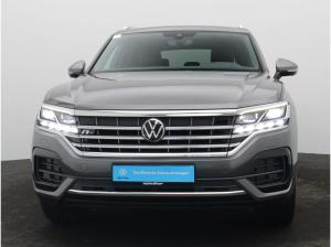 Volkswagen Touareg R-Line 3.0TDI 4M DSG / Matrix, Pano, AHK