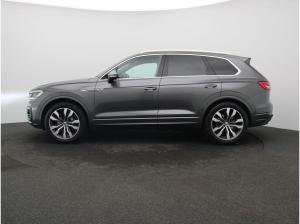 Volkswagen Touareg R-Line 3.0TDI 4M DSG / Matrix, Pano, AHK