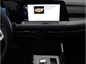 Volkswagen Golf VIII Style 2.0TSI DSG/ Navi, App, LED+, ACC