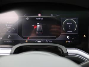 Volkswagen Touareg R-Line 3.0TDI 4M DSG / Matrix, Pano, AHK