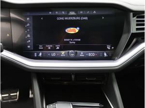 Volkswagen Touareg R-Line 3.0TDI 4M DSG / Matrix, Pano, AHK