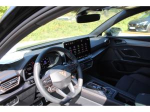 Cupra Leon 1.5 TSI DSG e-Hybrid VZ NAVI LED KAMERA DCC 19