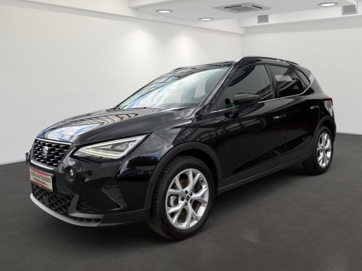 Seat Arona 1.0 TSI FR-Line Automatik Navi LED Kamera noch 5X verfügbar /1x Grau / 3x Weiß / 1x Schwarz