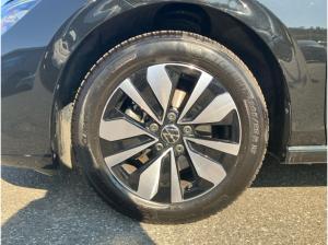 Volkswagen Golf VIII Life 1.5 TSI DSG / LED, ACC, AHK, Navi